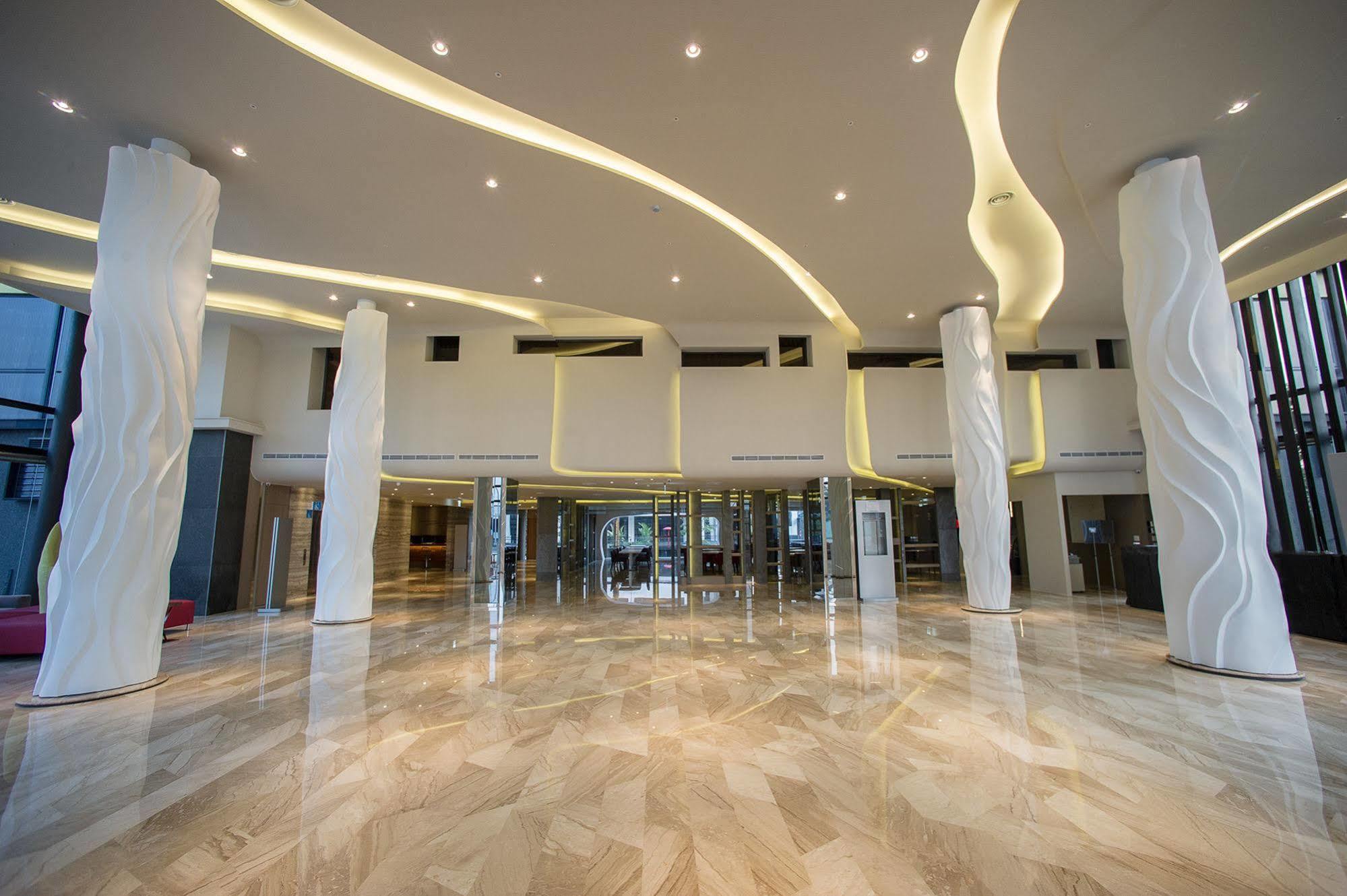 ルック ロイヤル リゾート 嘉義市 エクステリア 写真 Lobby